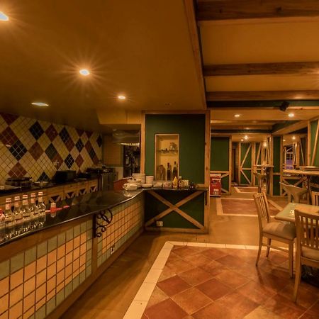 Hotel Nahar Nilgiris Уті Екстер'єр фото