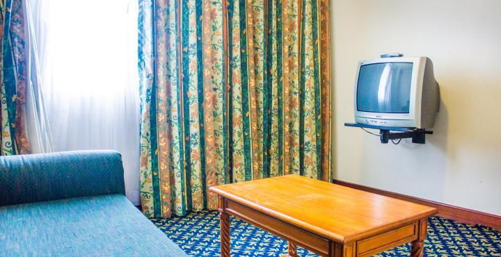 Hotel Nahar Nilgiris Уті Екстер'єр фото